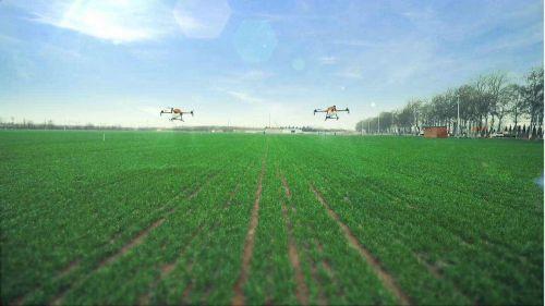 工业无人机可以应用在哪些行业中?(图1) 植保无人机